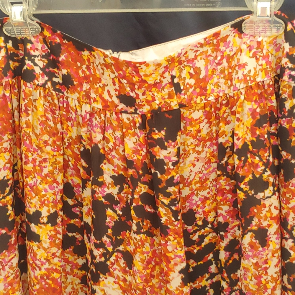 NWOT KENSIE SILK MINI SKIRT - Picture 3 of 7